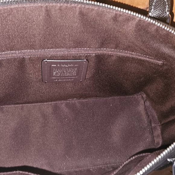 COACH GALLERY TOTE - Picture 4 of 7